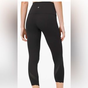 Lululemon Wunder Under Crop High-Rise *Roll Down Scallop Full-On Luxtreme 23"
